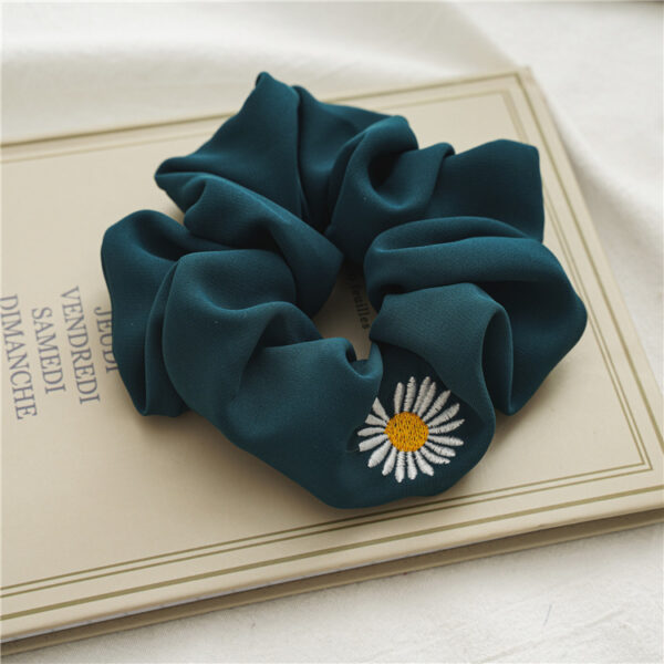 Daisy Embroidery Large Intestine Ring - Image 4